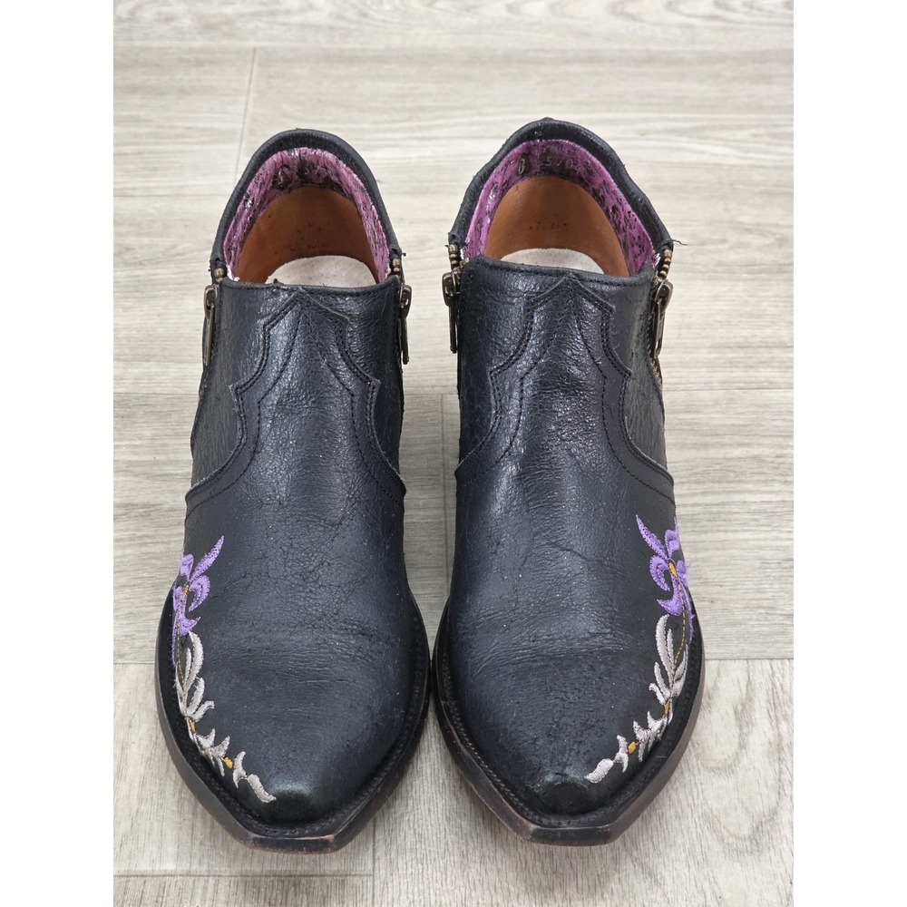Charlie 1 Horse Black Distressed Ankle Booties Western Embroidered Floral 8B